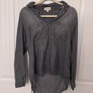 Cloth and stone button up